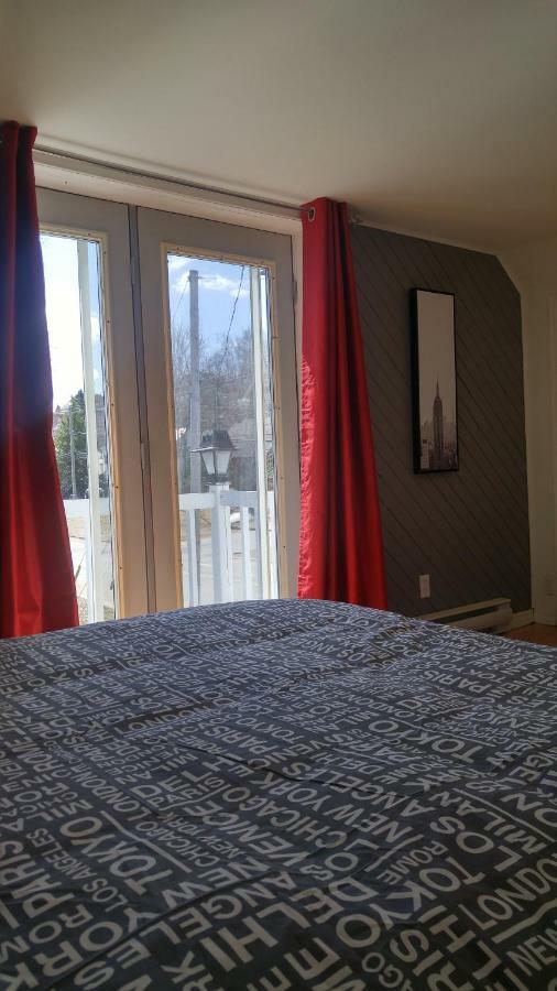 La Maison Du Village, Spa Shawinigan Kültér fotó