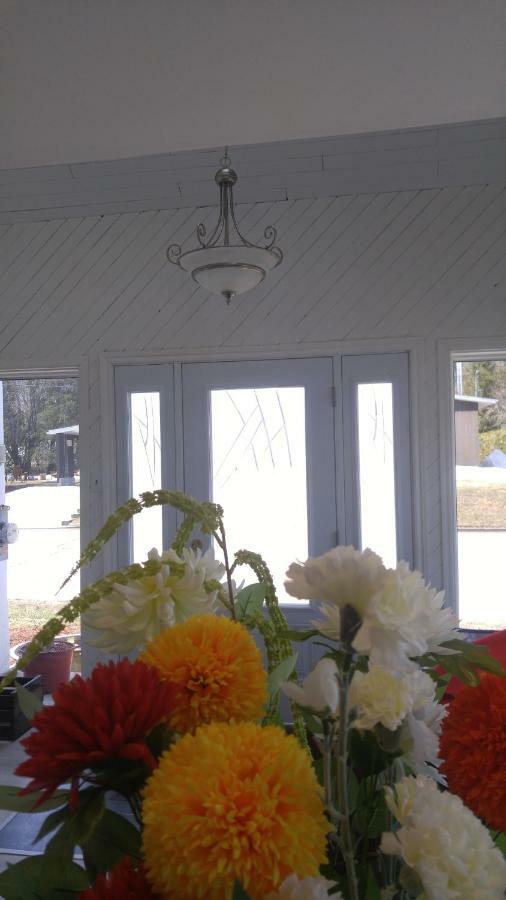 La Maison Du Village, Spa Shawinigan Kültér fotó